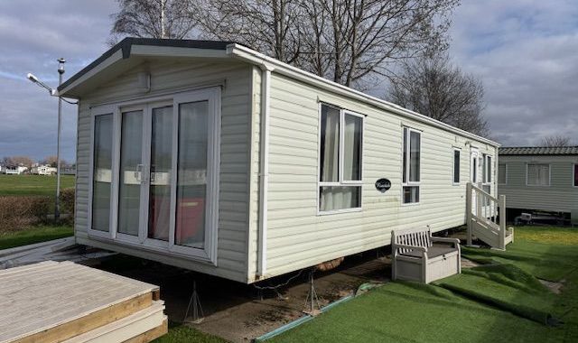 2011 Carnaby Rosedale