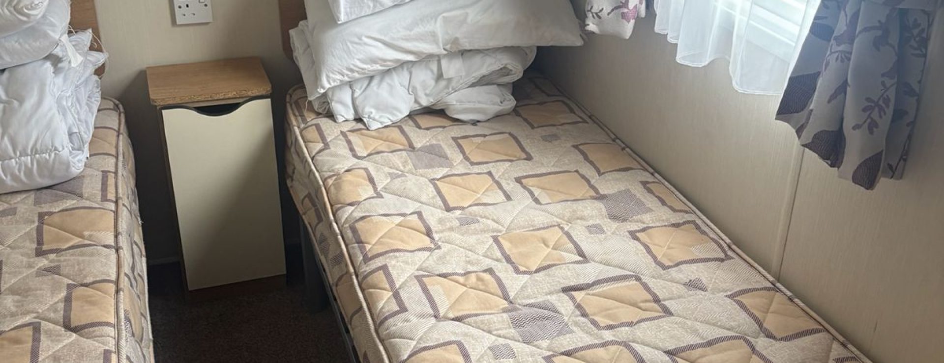 2017 Willerby Seaons Storage Twin Bedroom